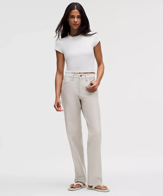 EasyFive Mid-Rise Relaxed-Straight Pant