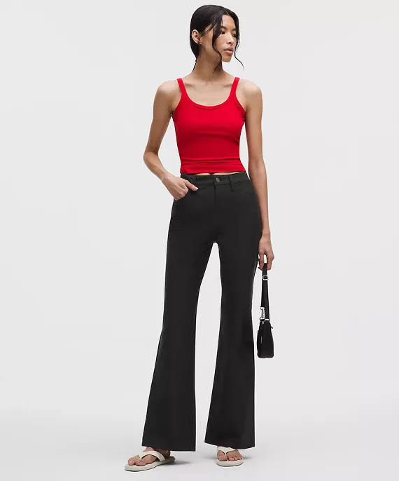 EasyFive High-Rise Subtle-Flare Pant