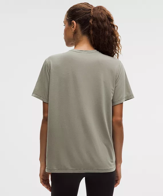 EasySet Relaxed Short-Sleeve Shirt *Wash