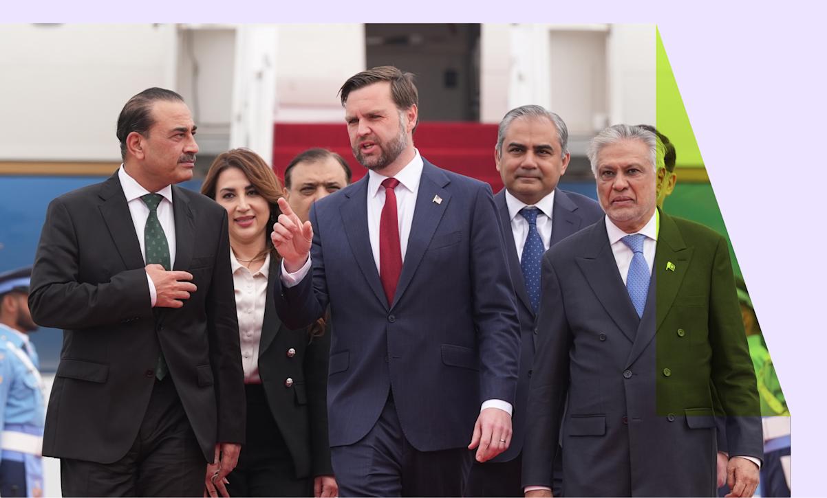 U.S. Vice President JD Vance (C) walks with Pakistan's Chief of Defence Forces and Chief of Army Staff Field Marshall Asim Munir 
