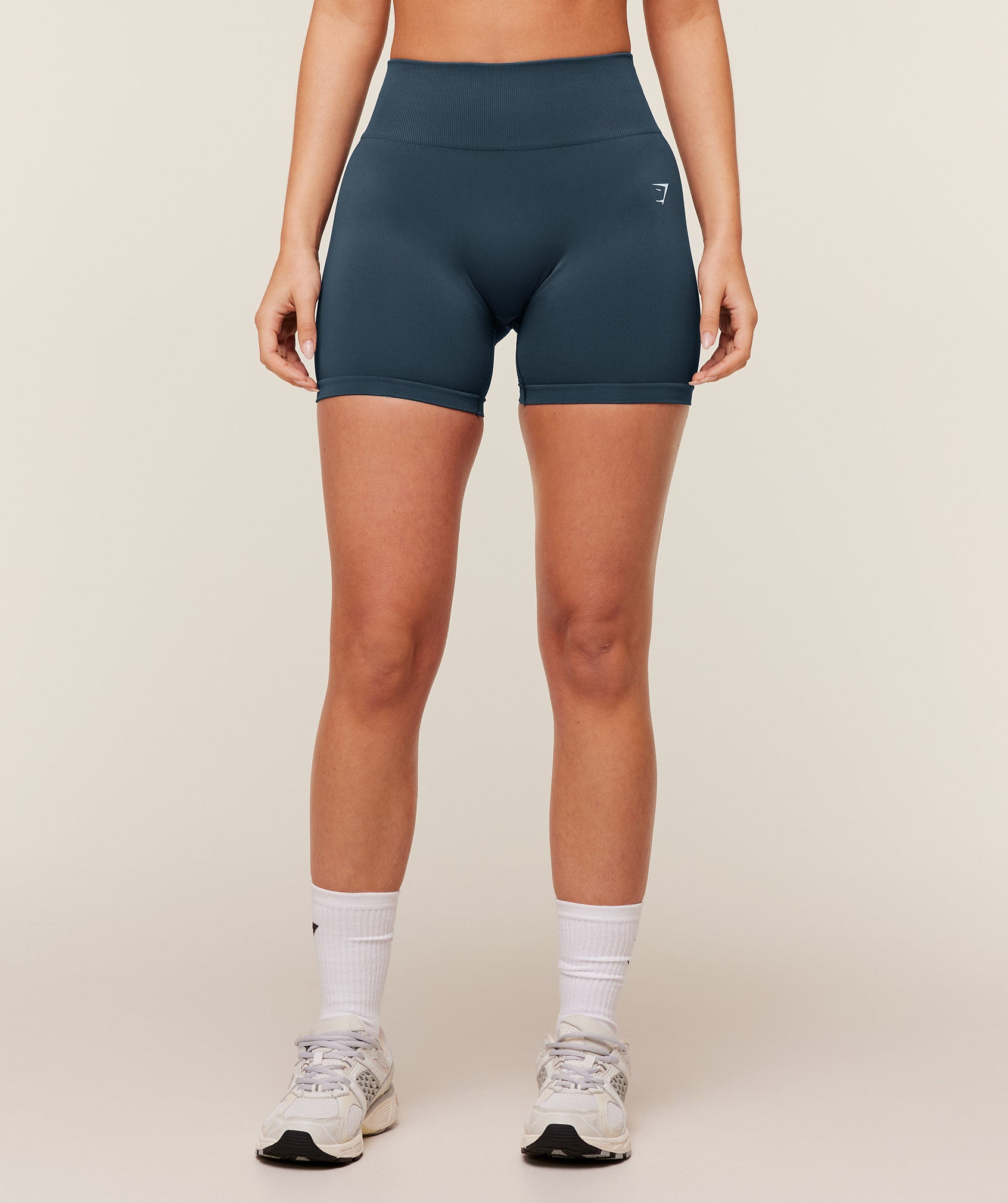 Light Hold Shorts