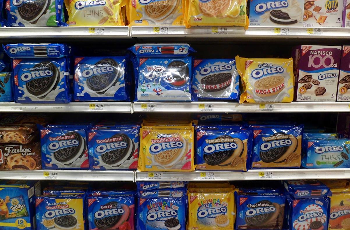 oreos on a grocery store shelf